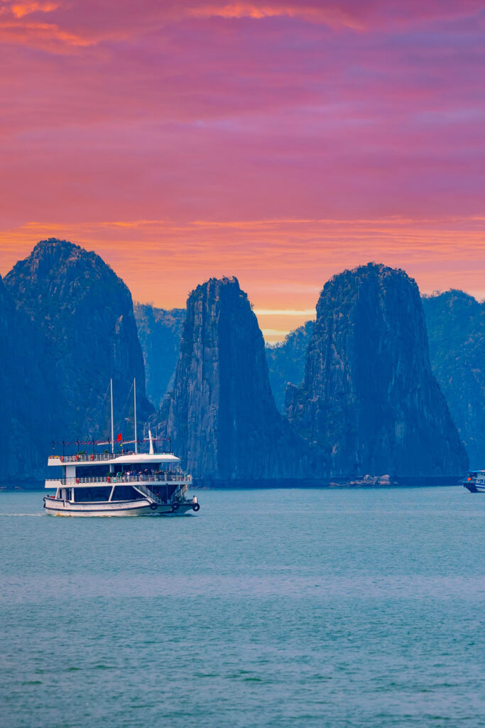 Vietnam tours Halong Bay
