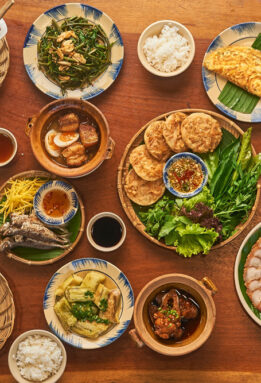 Vietnam travel tours with MW Tours: Vietnamese Cuisine