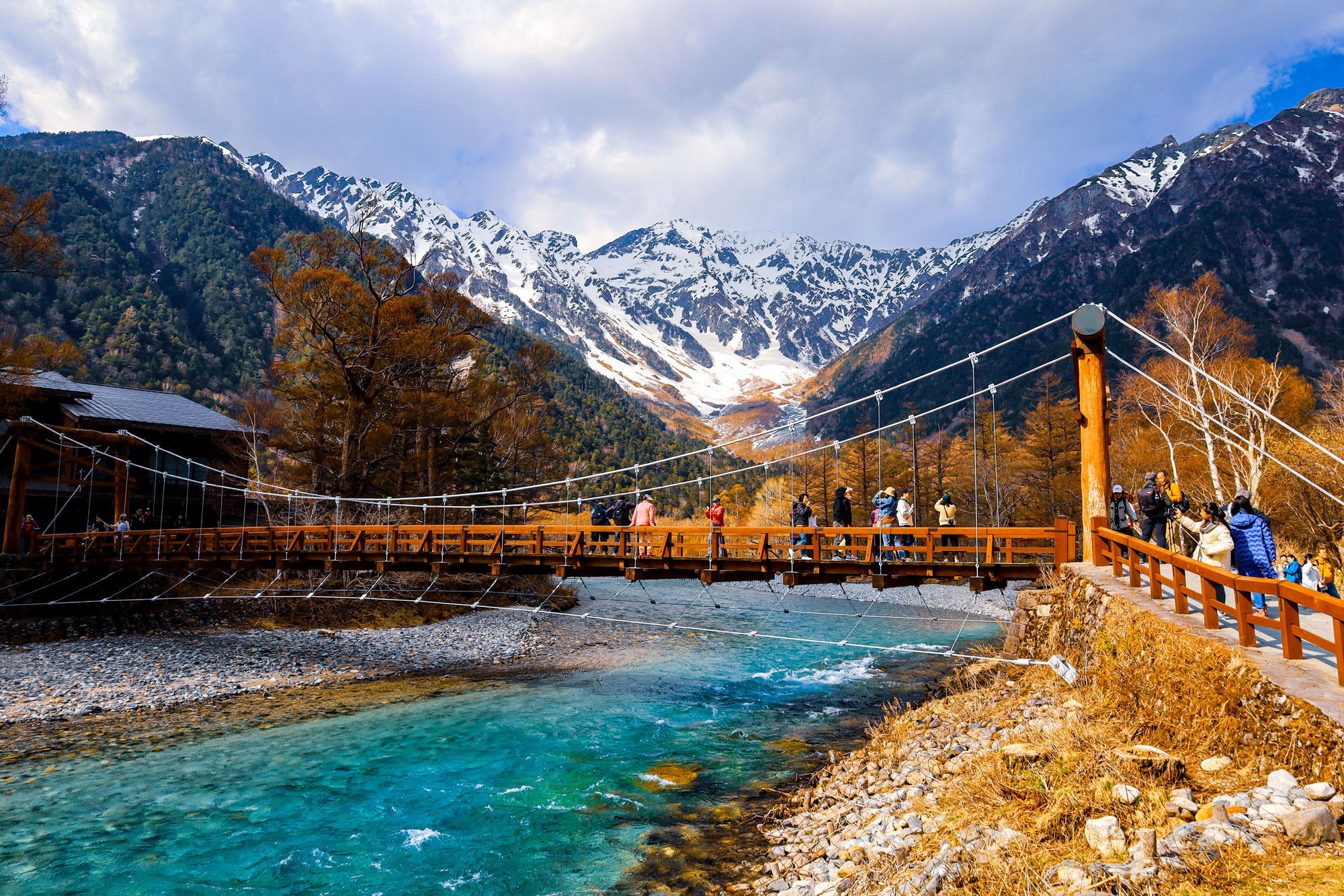 Kamikochi Discover Kamikochi’s alpine beauty